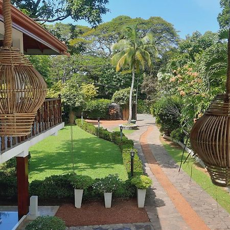 Rockery Villa Ayurveda Бентота Екстериор снимка